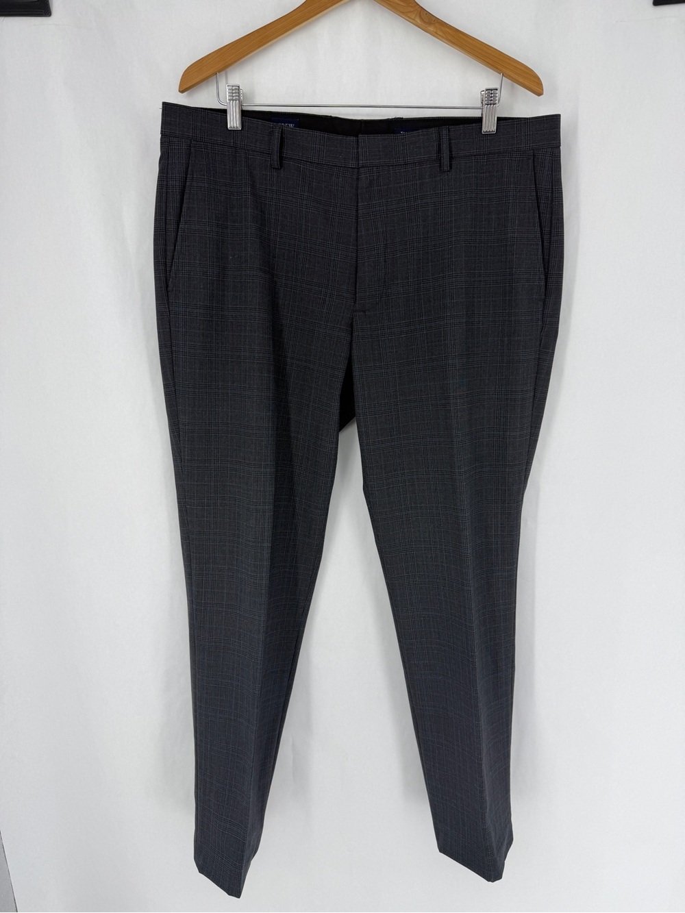 J.Crew Thompson Tapered Dress Pants in Black plaid AP879 36x32